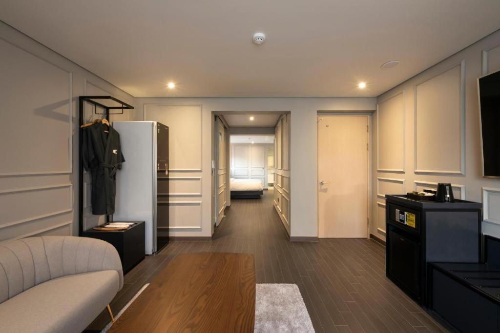 Hound Hotel Yeonsan Busan Extérieur photo