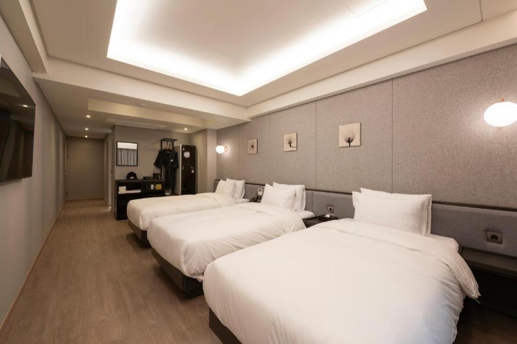 Hound Hotel Yeonsan Busan Extérieur photo